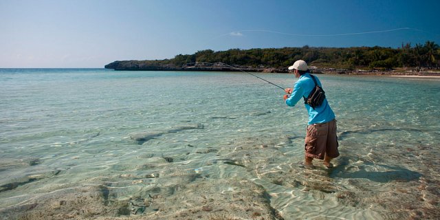 Lujoso escape de pesca con mosca